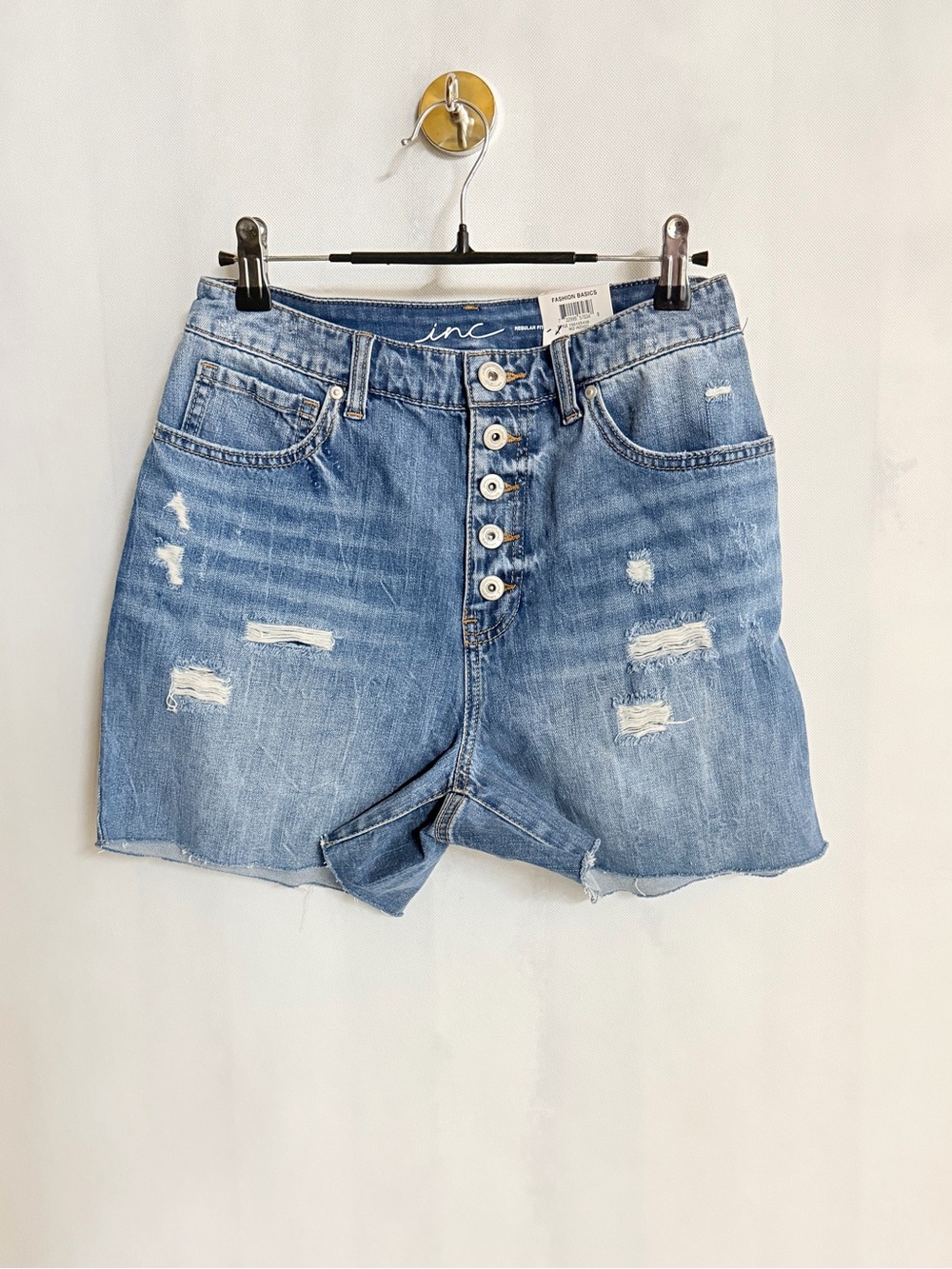INC International Concepts High Rise Distressed Denim Shorts Size 6 NWT